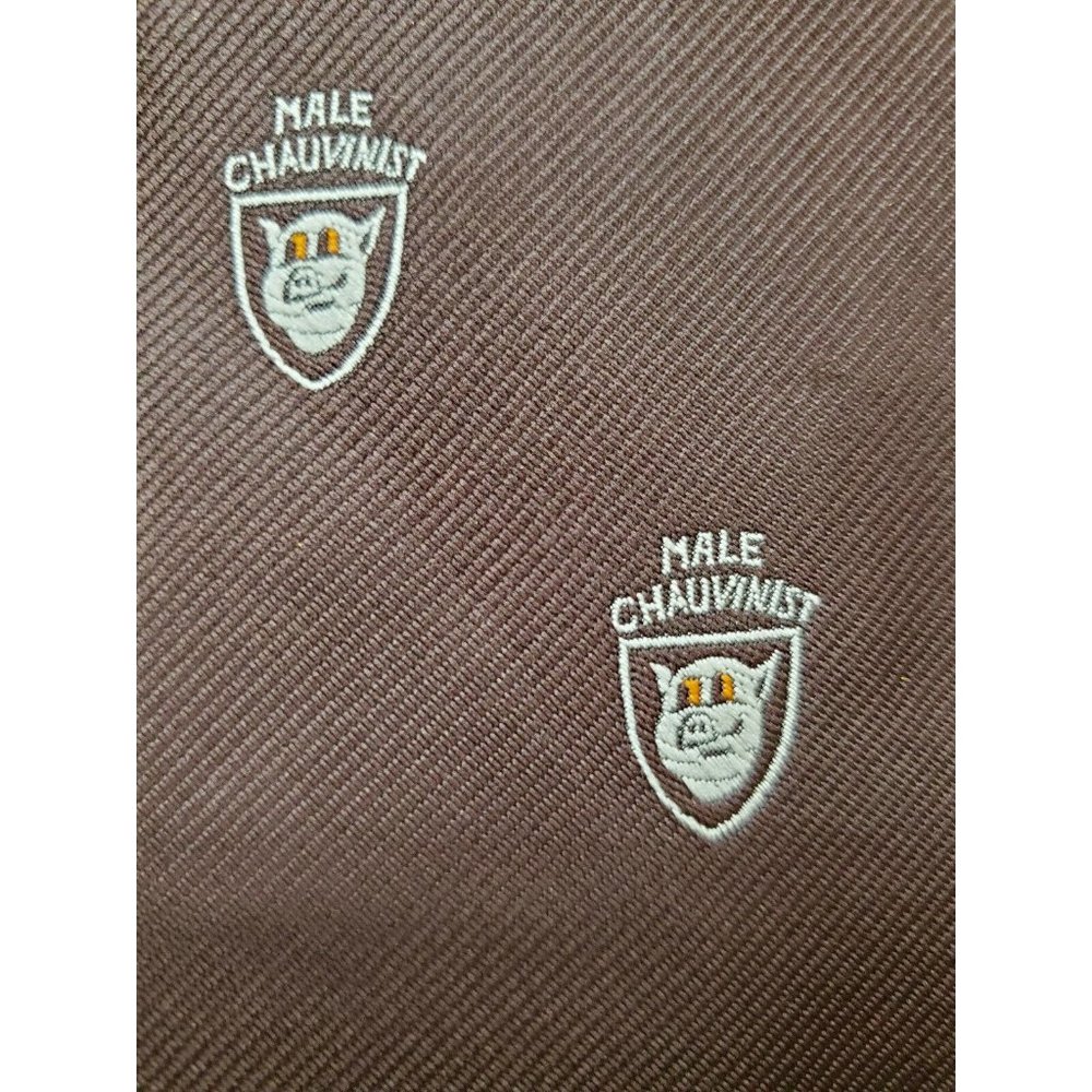 1970s ~ " MALE CHAUVINIST PIG " ~ VINTAGE MENS DRESS TIE ~ BROWN ~ 58"